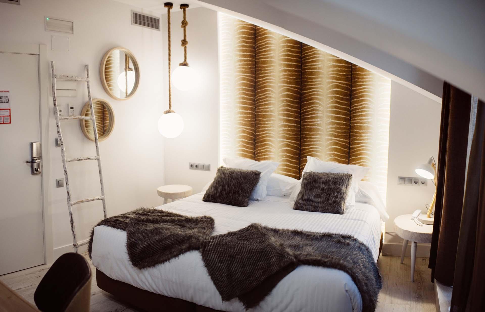 Hotel Cuevas - Adults Only ซันติยานาเดลมาร์ ภายนอก รูปภาพ