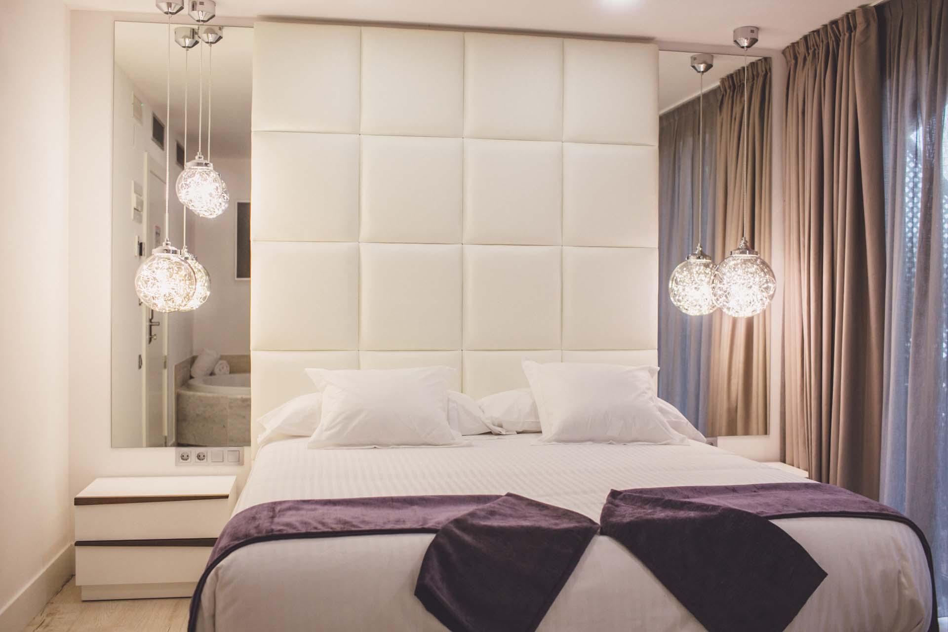 Hotel Cuevas - Adults Only ซันติยานาเดลมาร์ ภายนอก รูปภาพ